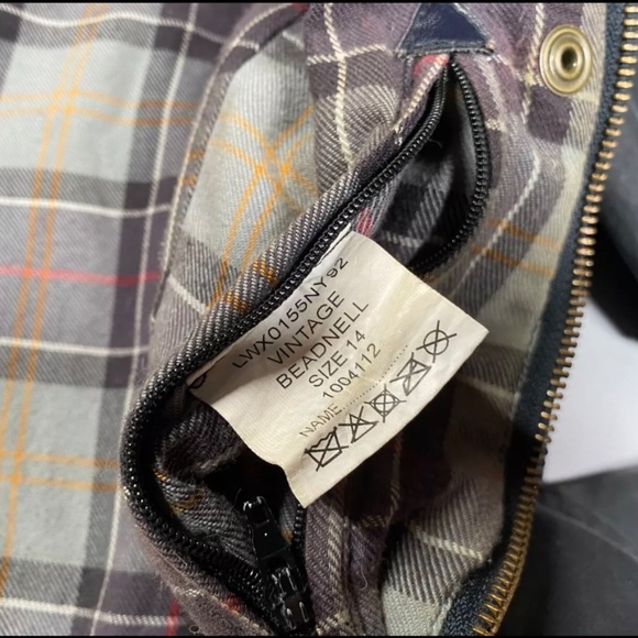 Women's Barbour Vintage Beadnell Wax Jacket Dark Blue size UK14 US10 - Picture 8 of 16